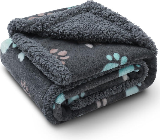 Waterproof Pet Blankets for Couch Sofa Bed Cover Cat Liquid Pee Proof Washable Soft Fluffy Large Dog Blanket Reversible Furniture Protection Puppy Grey Paw Thicken Small（40" X 28"）